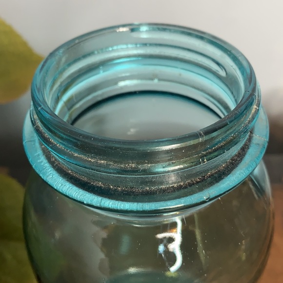 . Antique "Perfect Mason" Blue Sloop Shoulder Masons Ball Jar With Zinc Tin Lid - Picture 5 of 8